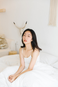 能不能一边挤奶一边给宝宝喝